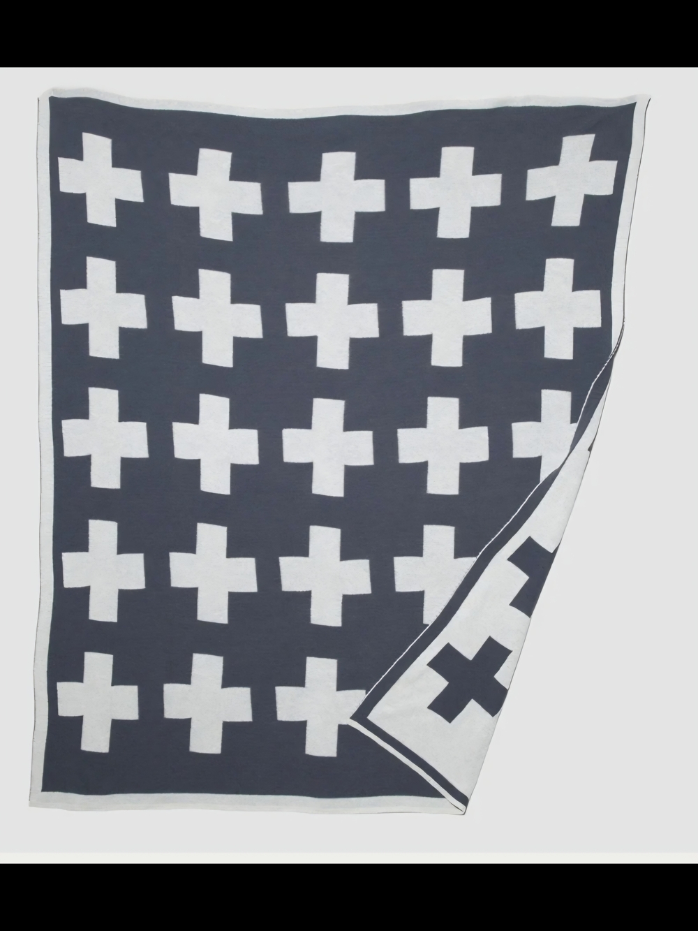 IN2GREEN Reversible Gray Houndstooth Knit Throw Blanket. Standard 50”x60”